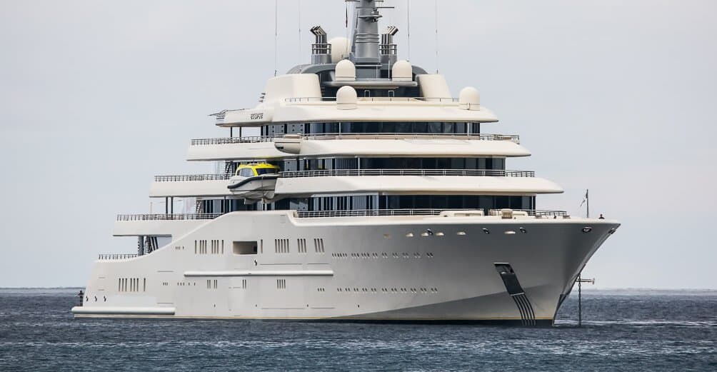 Worlds second biggest yacht Eclipse e1629337947739