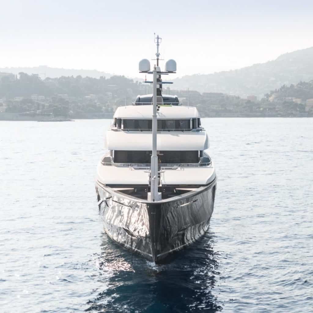 icon yacht front