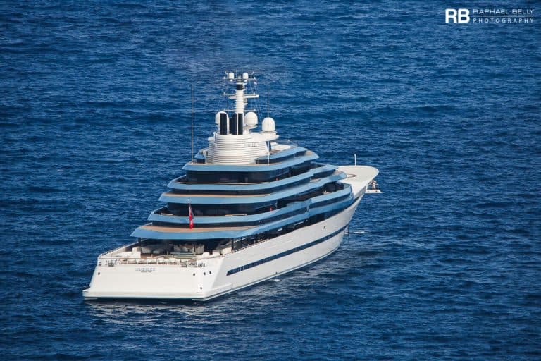 who owns the 300 million dollar yacht