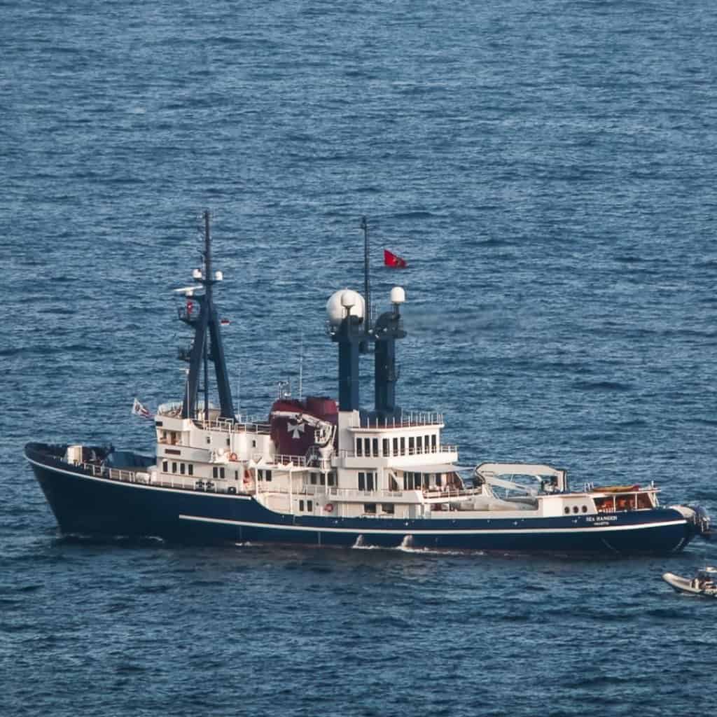 sea ranger yacht side image