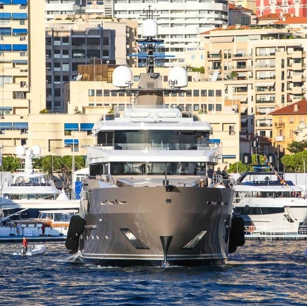 solo yacht camera image