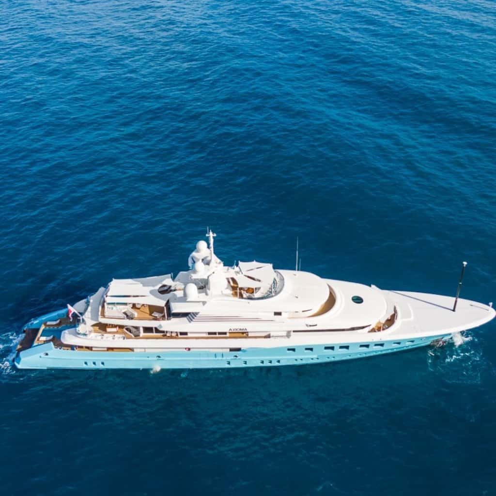 yacht axioma drone camera view