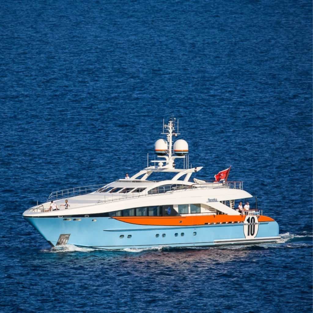 yacht aurelia side images