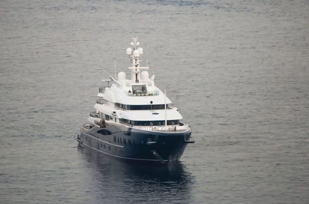 nirvana yacht front