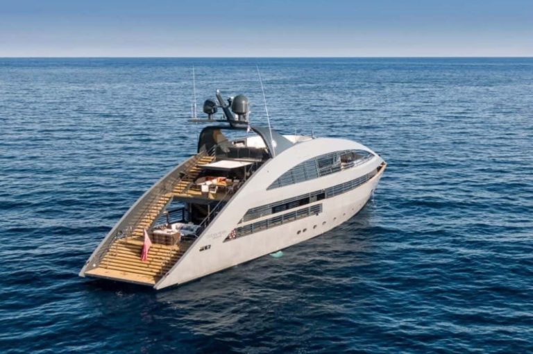 oceal pearl yacht
