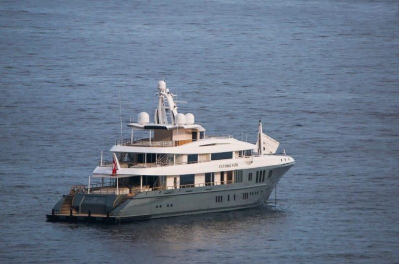 dytan yacht